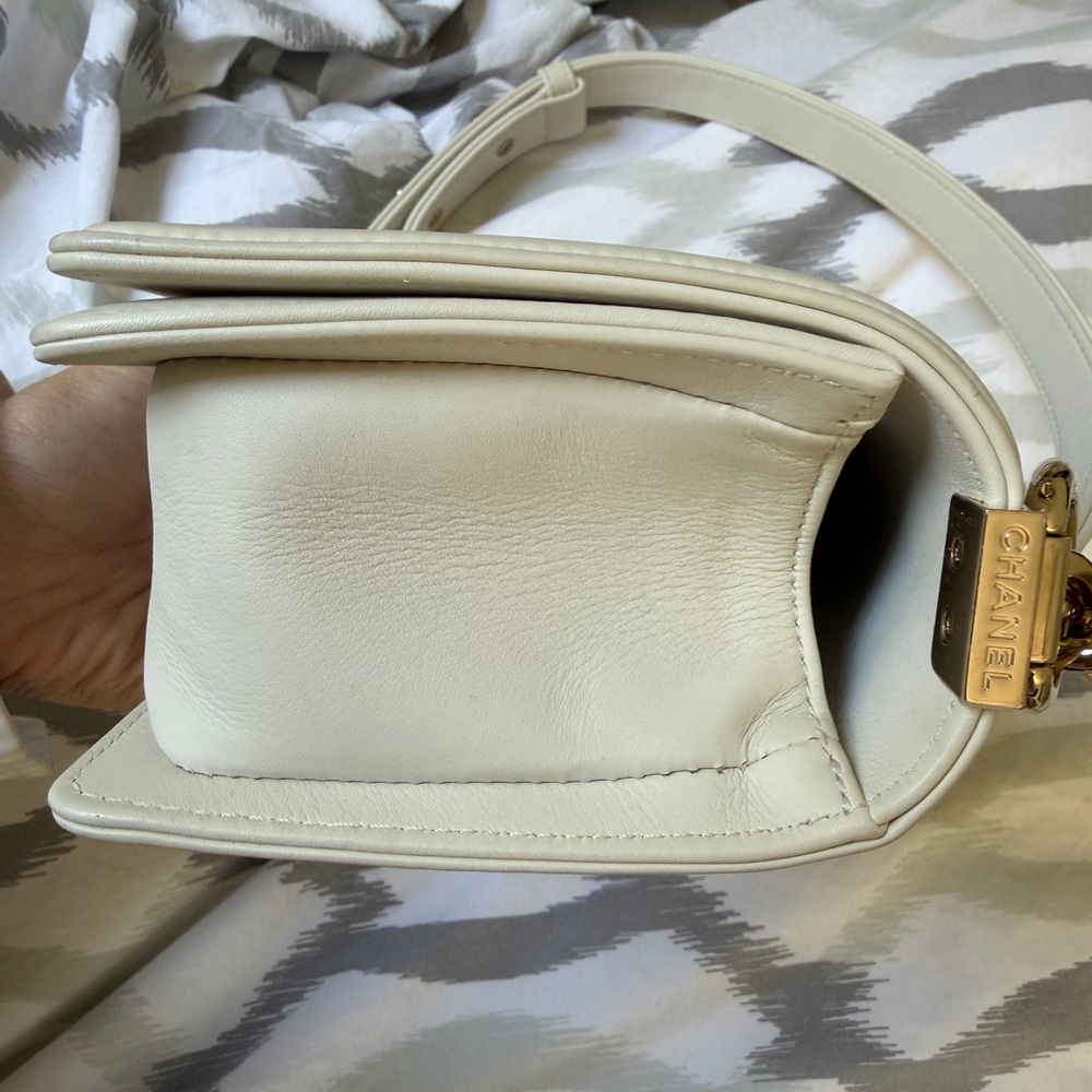 Chanel 2019 Cruise Boy Bag Small - Picture 5 of 9